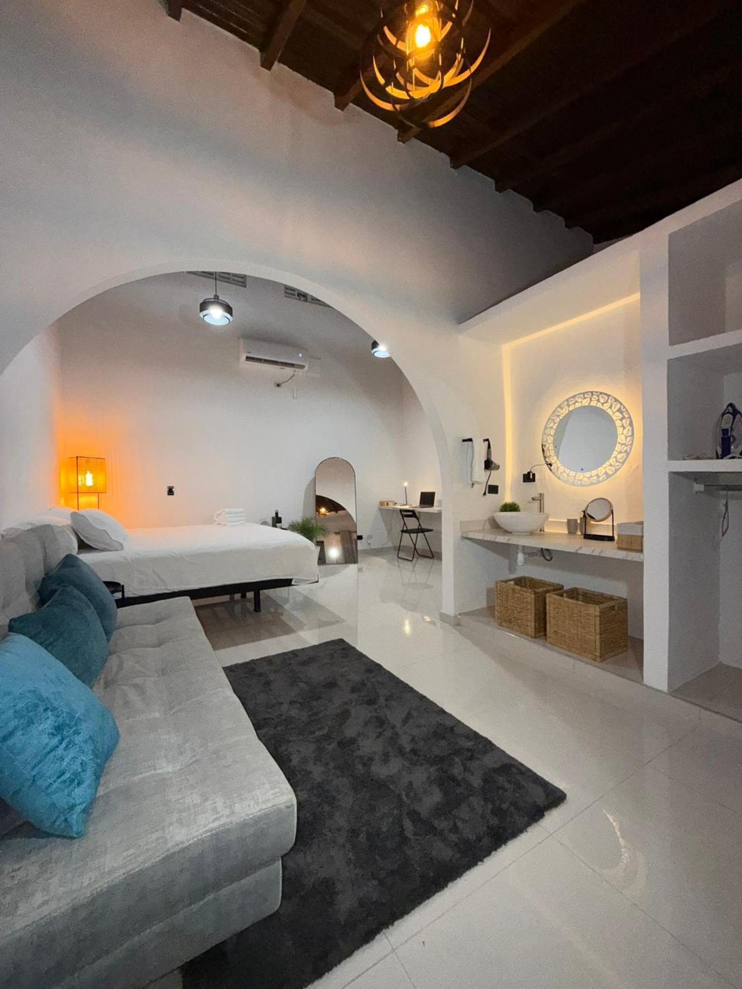 Clandestino - Hotel Boutique La Dorada Eksteriør billede