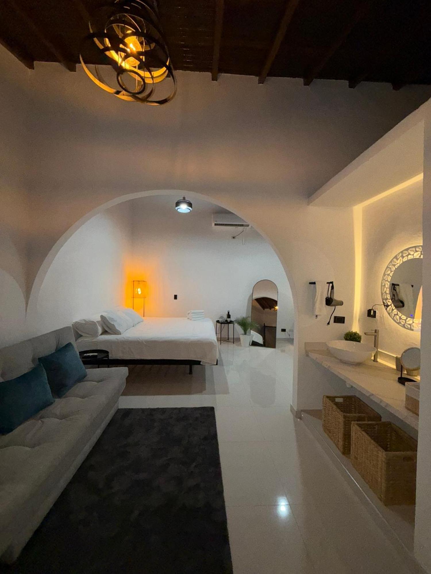 Clandestino - Hotel Boutique La Dorada Eksteriør billede